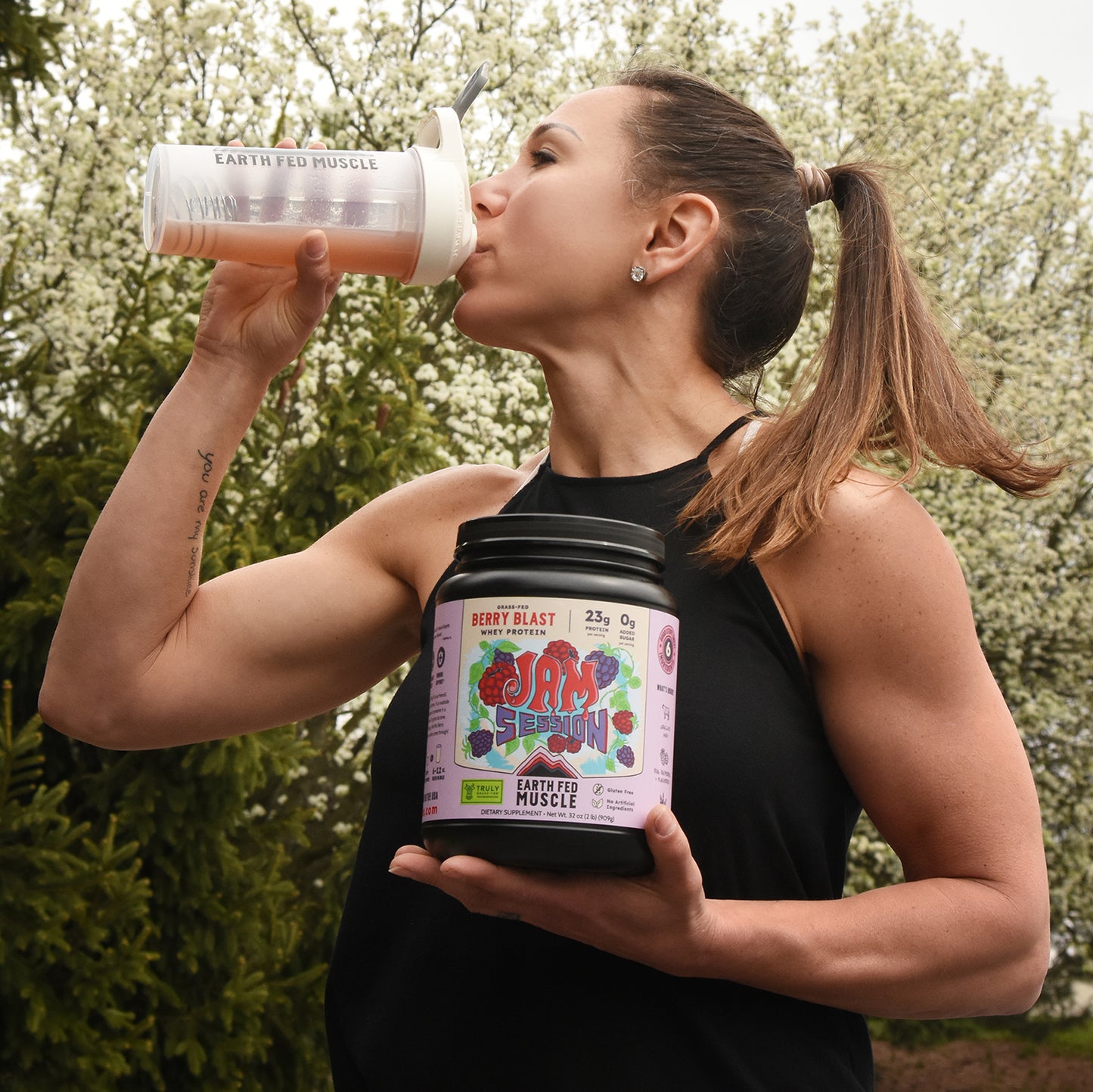 SEASONAL FLAVOR: Jam Session Berry Blast Grass-Fed Whey Protein