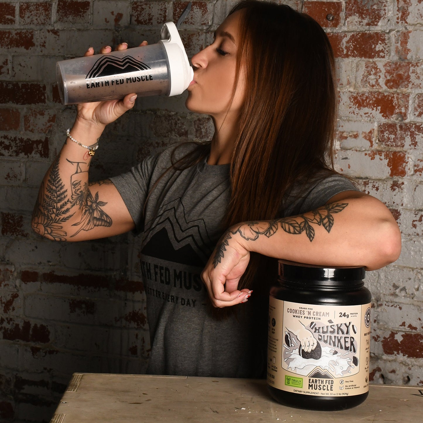 Husky Dunker Cookies 'n Cream Grass-Fed Whey Protein