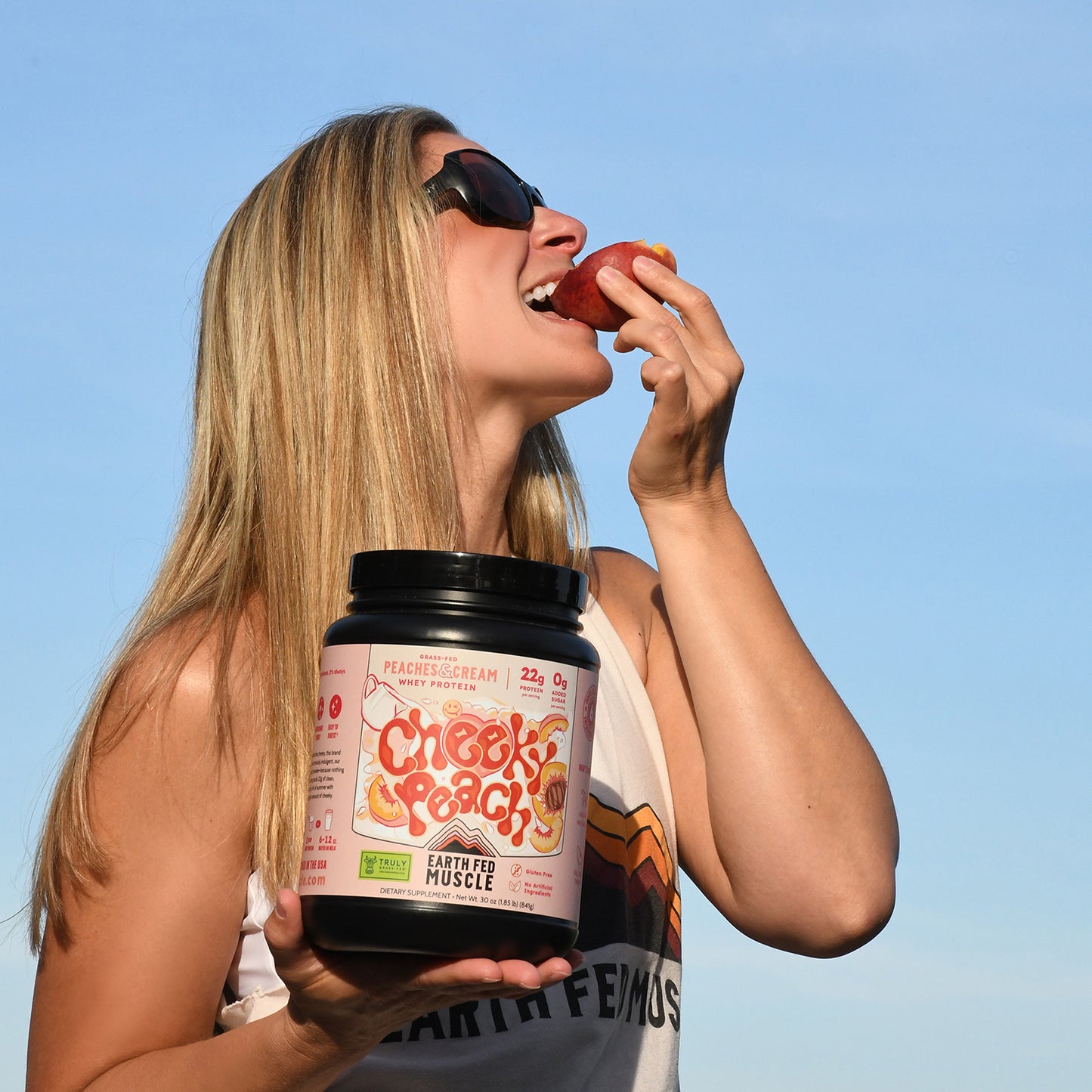 SEASONAL FLAVOR: Peaches & Cream Grass-Fed Whey Protein