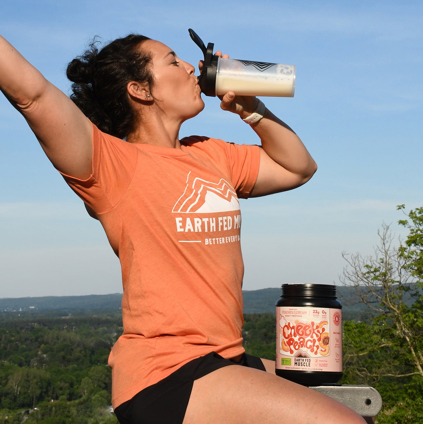SEASONAL FLAVOR: Peaches & Cream Grass-Fed Whey Protein