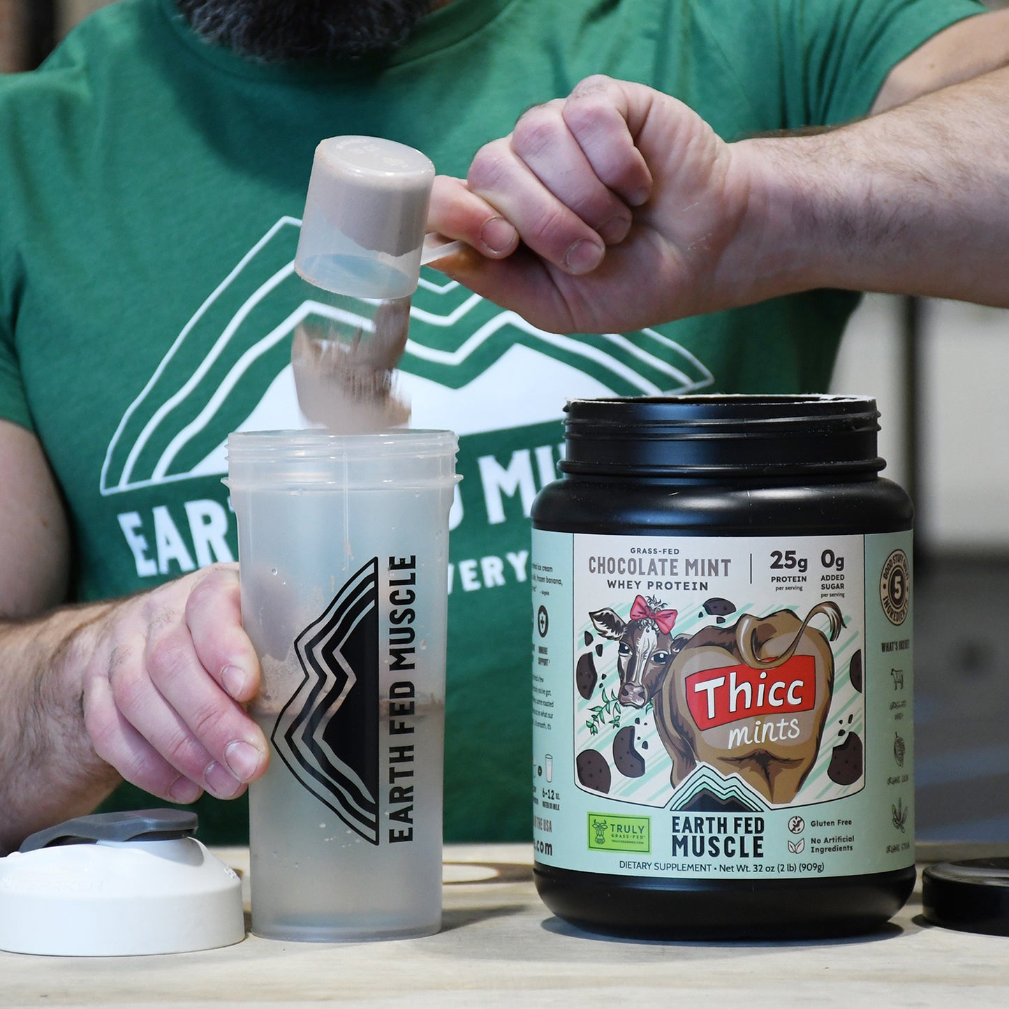 SEASONAL FLAVOR: Thicc Mints Chocolate Mint Grass-Fed Whey Protein
